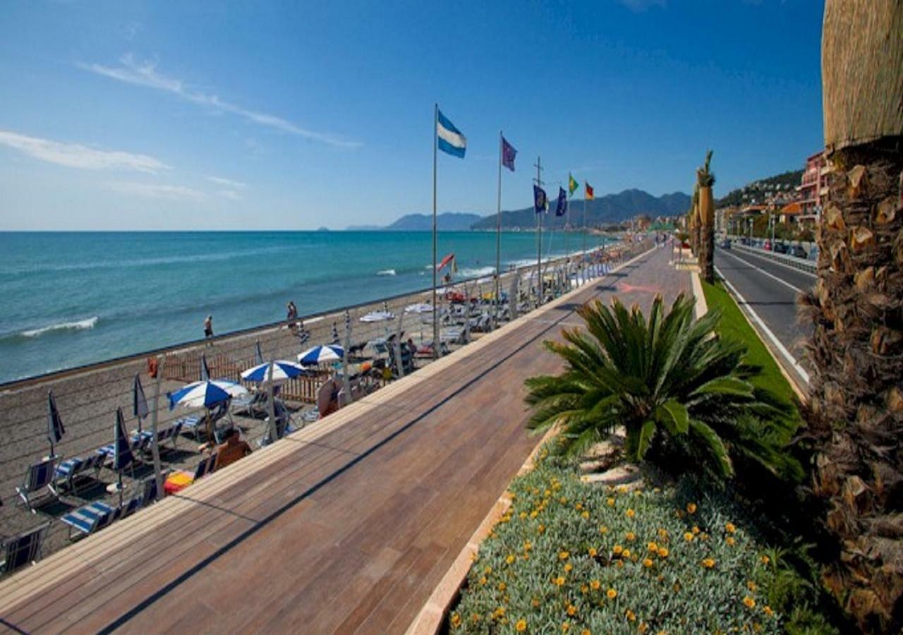 Very Cosy House With Fabulous Sea View! Pietra Ligure Bagian luar foto