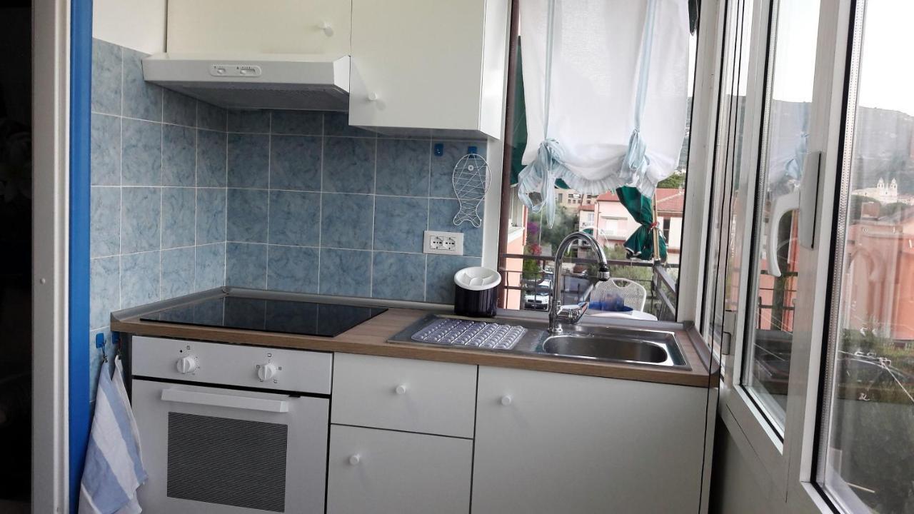 Very Cosy House With Fabulous Sea View! Pietra Ligure Ruang foto