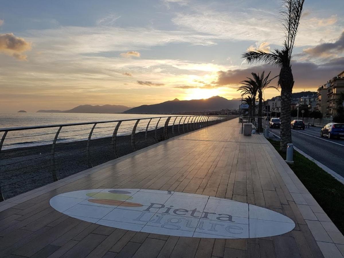 Very Cosy House With Fabulous Sea View! Pietra Ligure Ruang foto