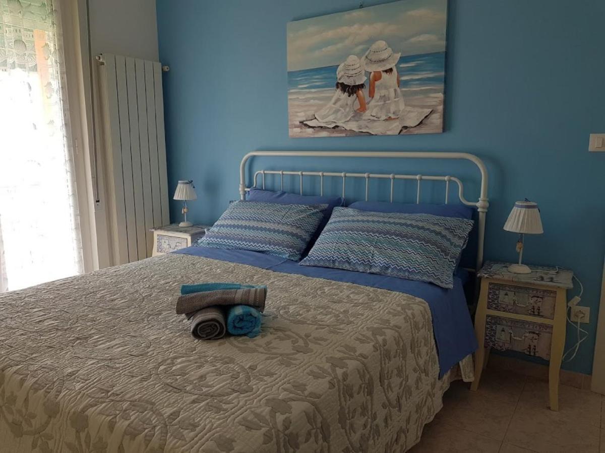 Very Cosy House With Fabulous Sea View! Pietra Ligure Ruang foto